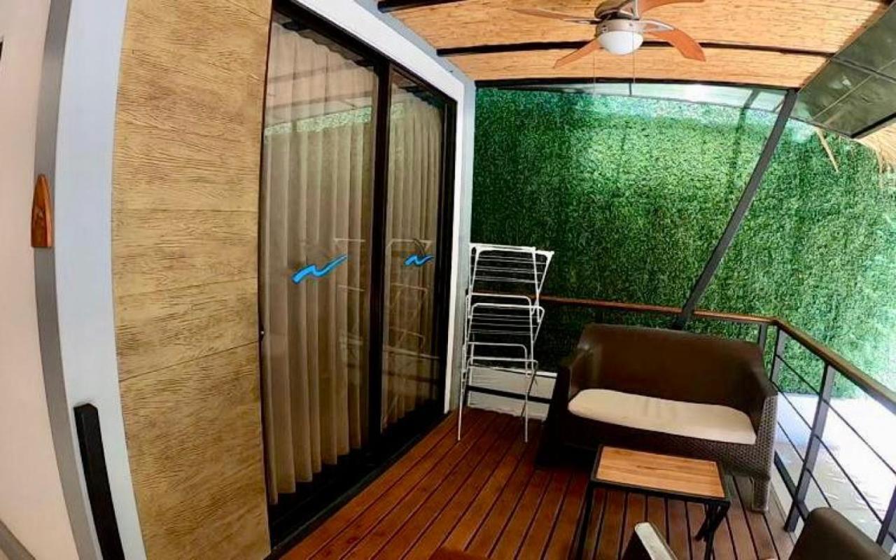 Shark Town Mal Pais Apartment Playa Santa Teresa  Exterior photo